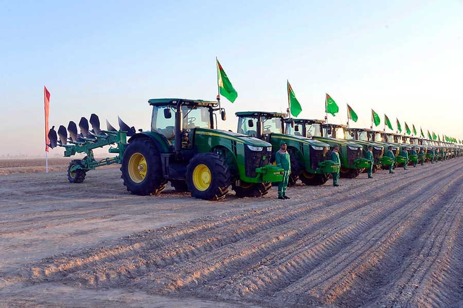 Туркменистан начнёт сев озимой пшеницы 6 сентября, а уборку хлопка – 9 сентября