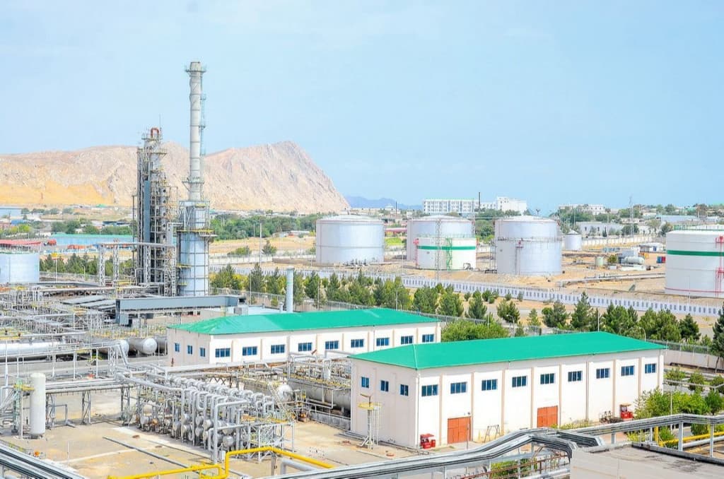 В Туркменистане планируется построить новые установки по глубокой переработке нефти