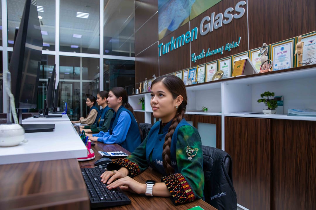 «Максатлы Туркмен»: автоматические маркизы для дома и бизнеса