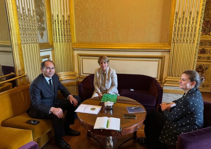 Fransiýanyň senatory Türkmenistana sapar bilen geler