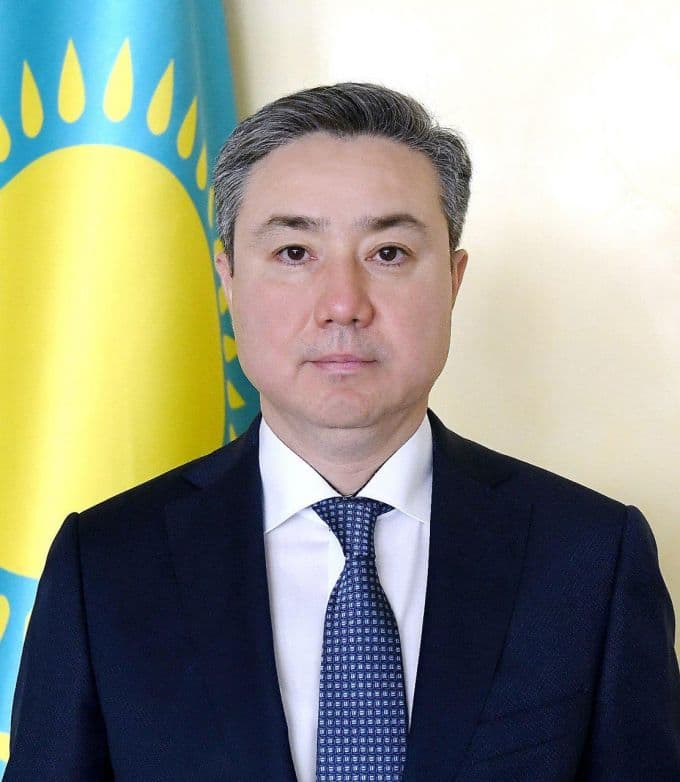 Посол Еркебулан Сапиев: «Казахстан заинтересован в наращивании товарооборота с Туркменистаном»