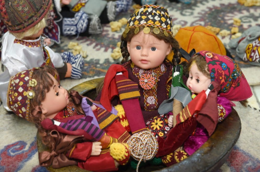 Aşgabatda «Gurjaklar we oýunjaklar dünýäsi» sergisiniň açylyşy bolar