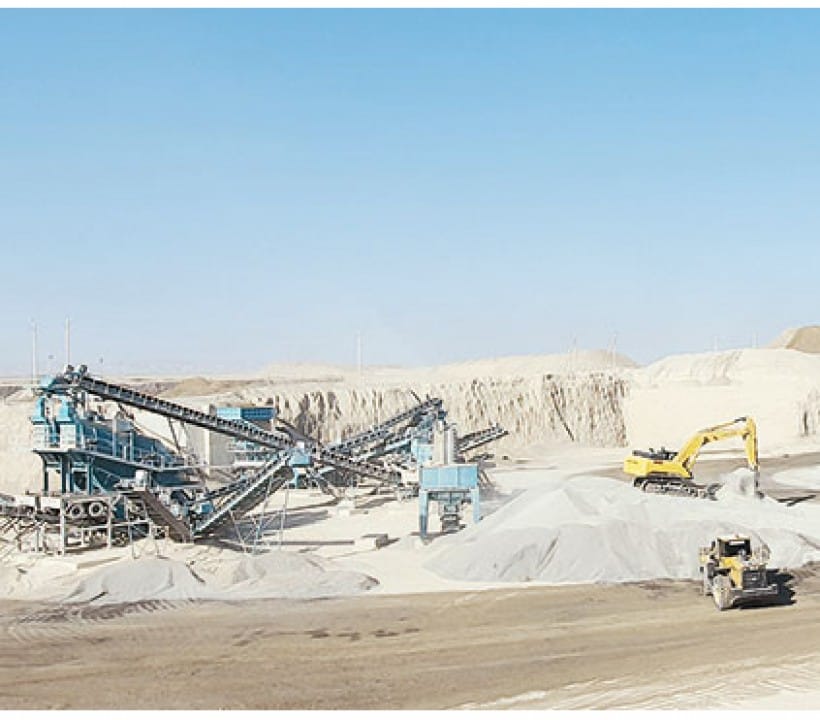 Awtobanyň ähli ýerinde iş alnyp barylýar