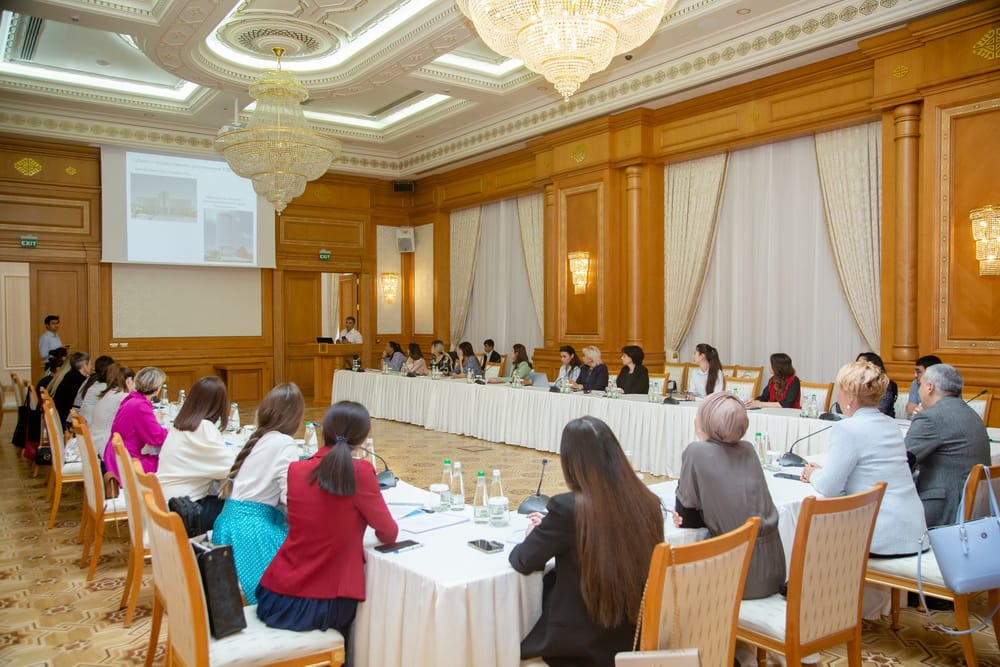 Для женщин-предпринимателей Туркменистана проведены тренинги по внешнеэкономической деятельности