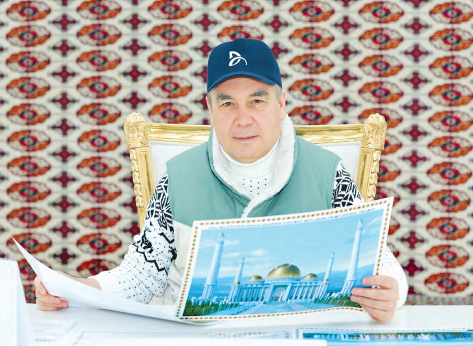 Гурбангулы Бердымухамедов: «Возведение главной мечети Ахала станет историческим событием»