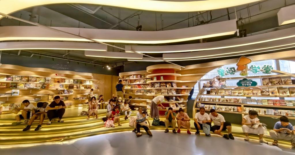 Пекин встречает летний туристический бум