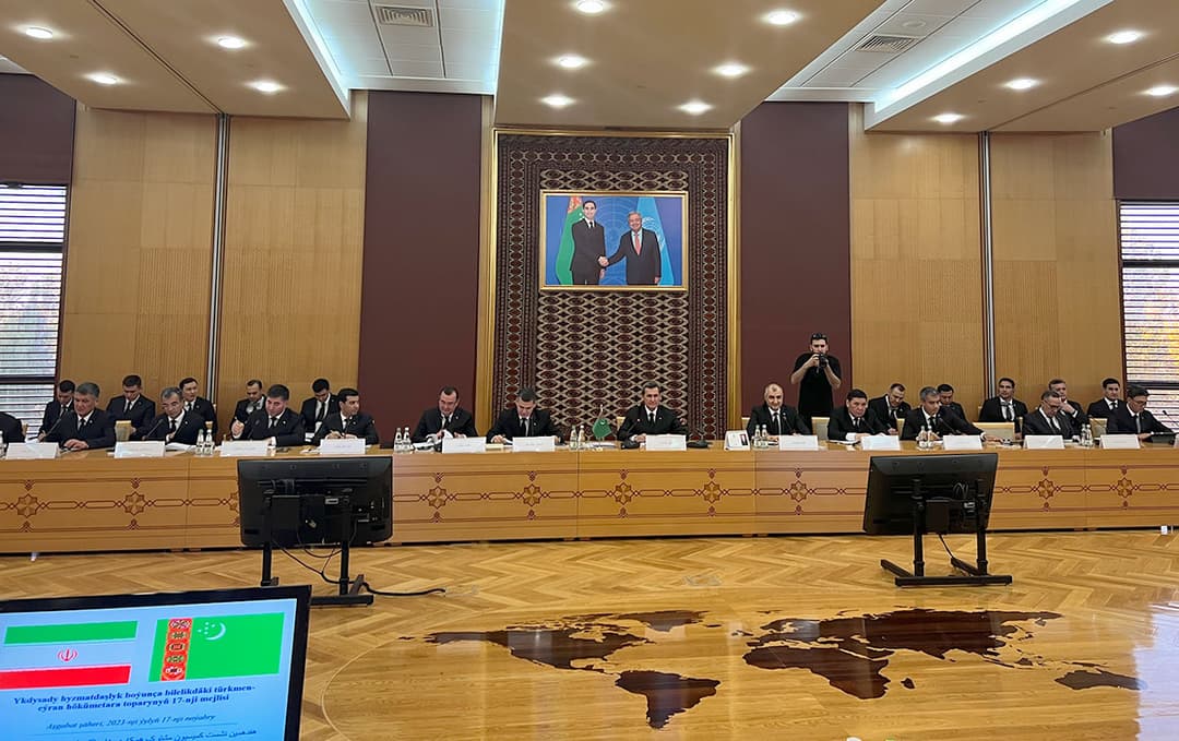 Туркменистан предложил создать новые торговые зоны на границе с Ираном