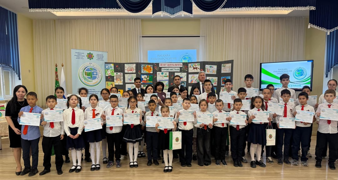 Дети Астраханской области посвятили свои рисунки нейтральному Туркменистану