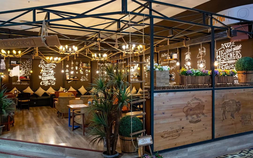 «Coffee Project» – bir käse kofeniň başynda dynç almagy halaýanlar üçin ajaýyp ýerdir