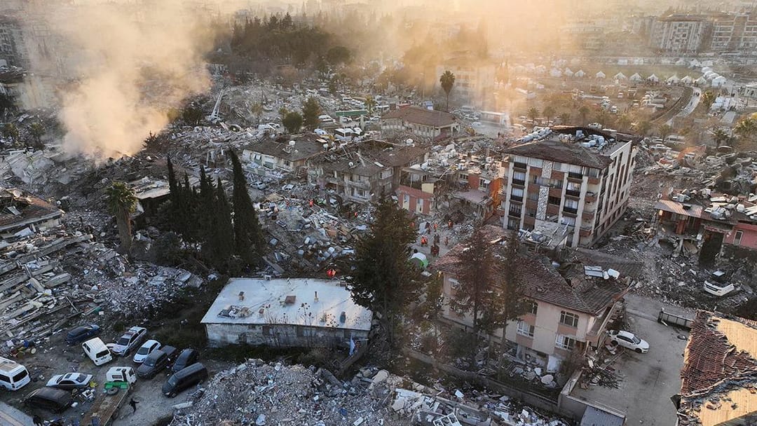 Официально число погибших при землетрясении в Турции превысило 45 тысяч человек