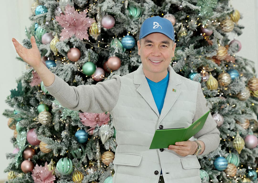 Гурбангулы Бердымухамедов написал новый стих «Пусть будет бесконечным мир!»