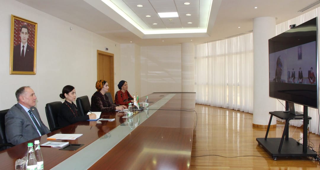 Замглавы МИД Туркменистана провела встречу с представителем ЮНФПА