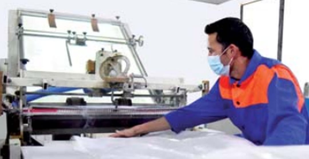 Туркменское предприятие "Айна гап" выпускает до 15 тысяч мешков в день