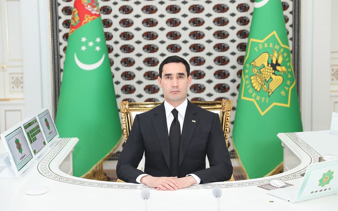 Türkmenistanyň Prezidenti Hökümetiň mejlisini geçirdi