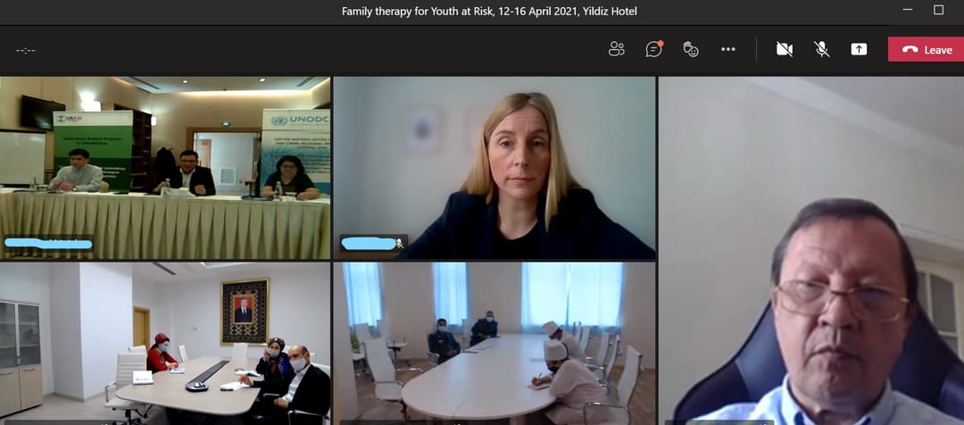 В Туркменистане проведен семинар по новой социальной услуге – семейной терапии