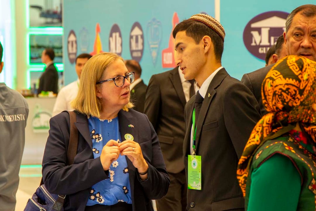 Aşgabatda Türkmenistanyň ykdysady üstünlikleriniň sergisi dowam edýär