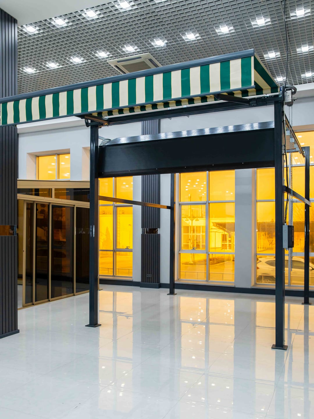 Лето без палящего солнца: маркизы от «Максатлы Туркмен»!