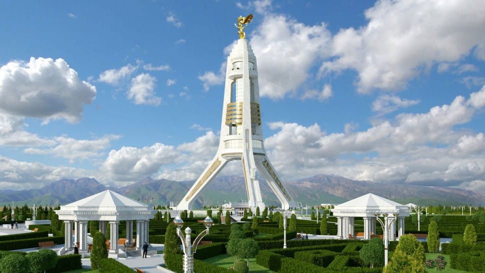 Türkmenistanyň ýokary okuw mekdepleriniň arasynda iňlis dilinde makala ýazmak boýunça bäsleşik jemlendi