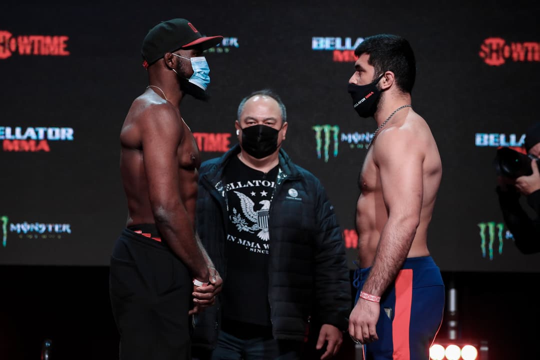 Довлетджан Ягшимурадов проиграл в дебютном бою в Bellator