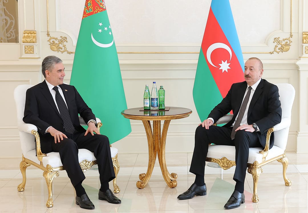 Президента Азербайджана пригласили посетить с визитом Туркменистан