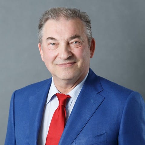 Wladislaw Tretýak ýene-de Russiýanyň hokkeý federasiýasynyň prezidentligine saýlanyldy