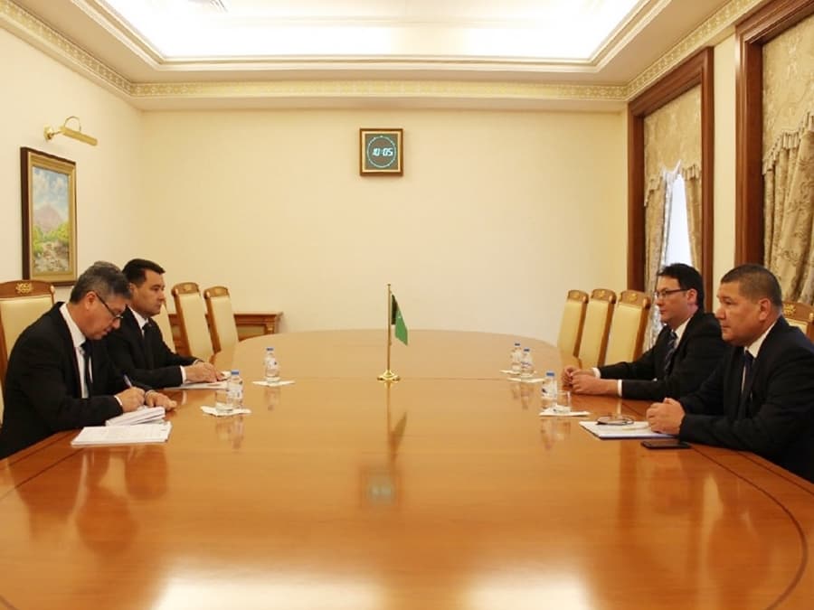 The State Customs Service of Turkmenistan held a discussion of the UN program for the control of container traffic