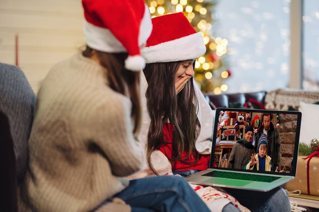 Шесть фильмов для семейного просмотра на Новый год