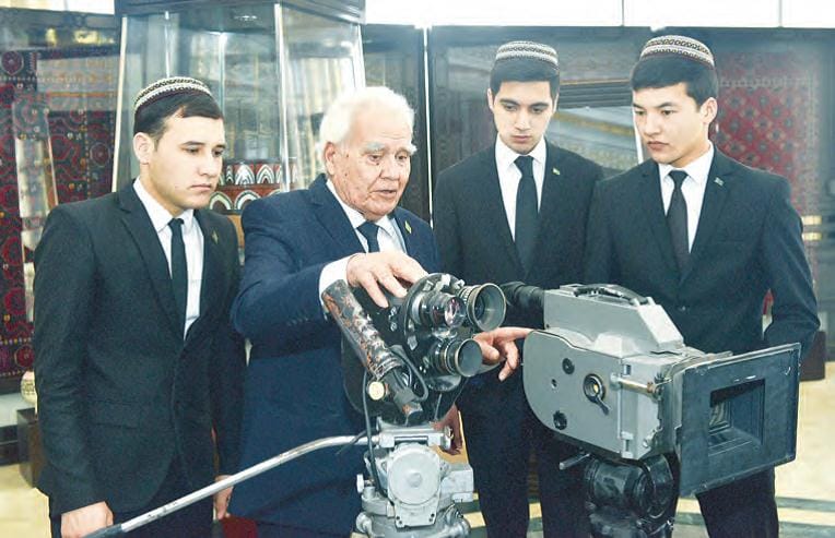 Myrat Gurbangylyjow bilen söhebtdeşlik