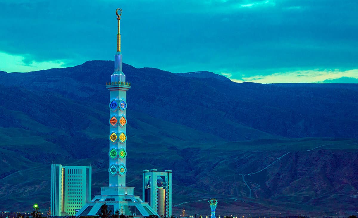 Konstitusiýa - Kämil döwletiň özeni