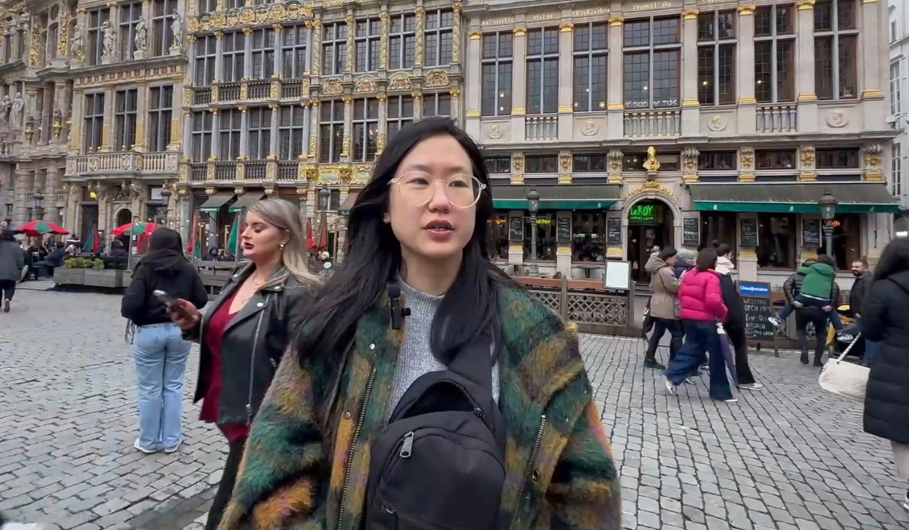 На улицах Брюсселя прозвучали стихи туркменского поэта Махтумкули Фраги