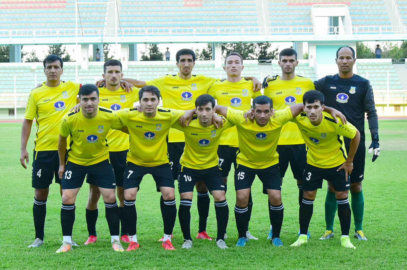 «Мерв» обыграл «Ашхабад» и вышел в лидеры чемпионата Туркменистана