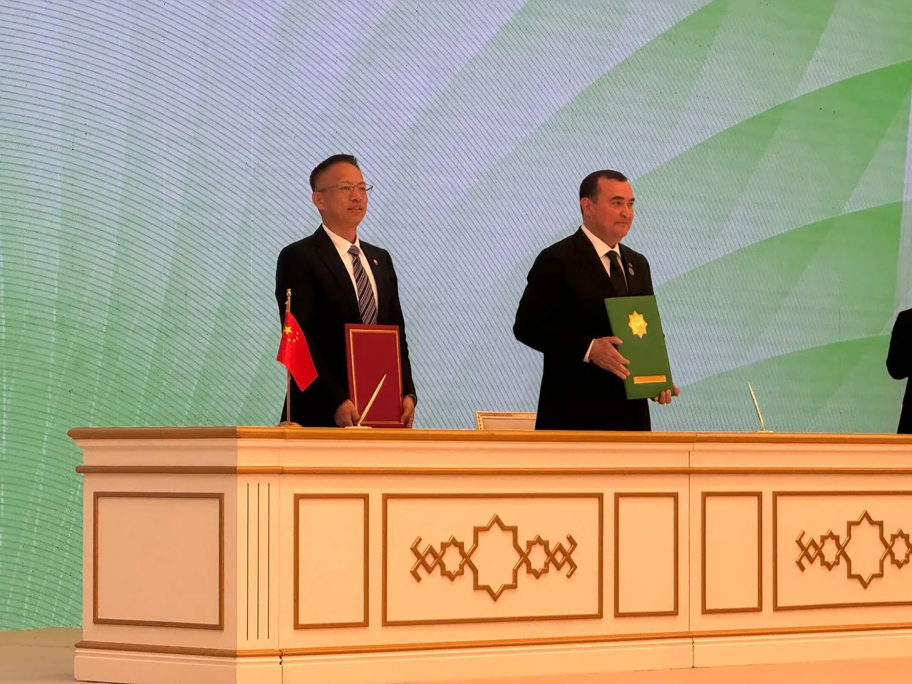 “Turkmengaz” and CNPC signed a contract for the development of the ...