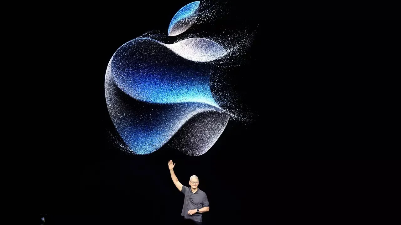  «Apple» öz önümleriniň nyrhyny ýokarlandyrmakçy