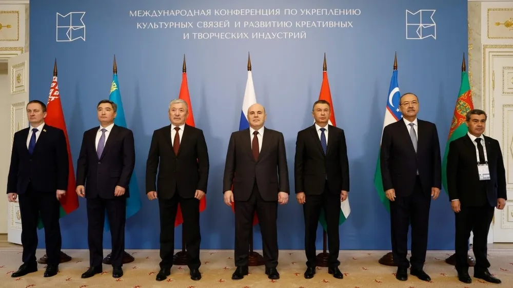 Türkmenistan Sankt-Peterburg şäherinde geçirilen döredijilik industriýalaryny ösdürmek boýunça halkara maslahata gatnaşdy