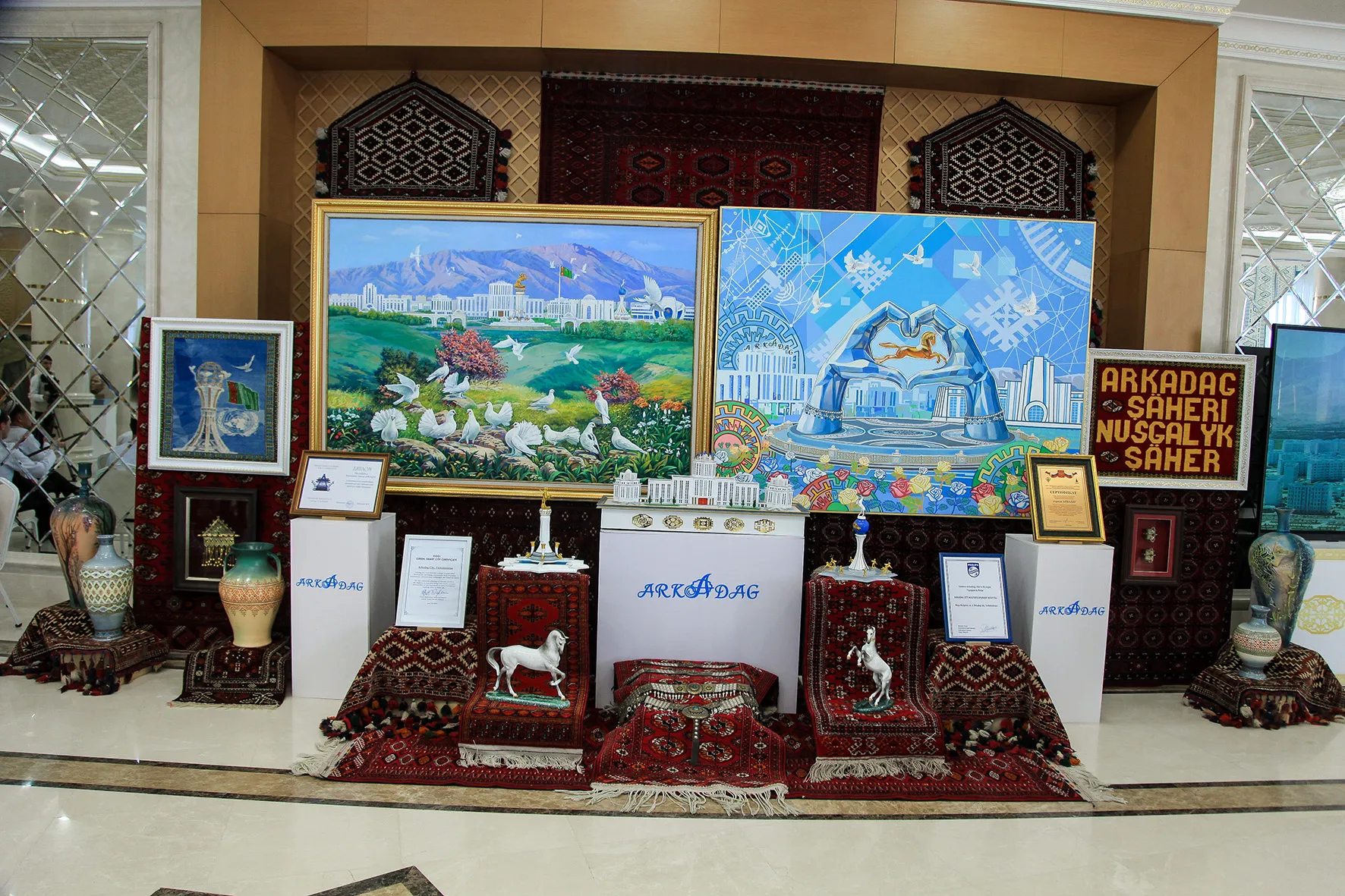 Photo report: Culture Week has opened in Balkan province.