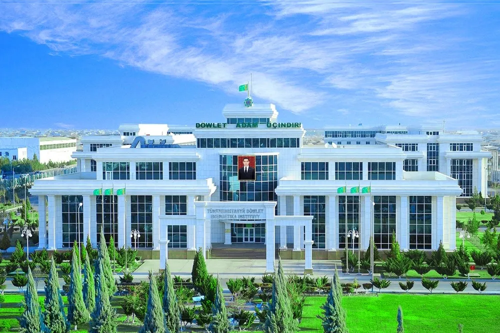 A conference on Magtymguly's work was held at the Energy Institute of Turkmenistan
