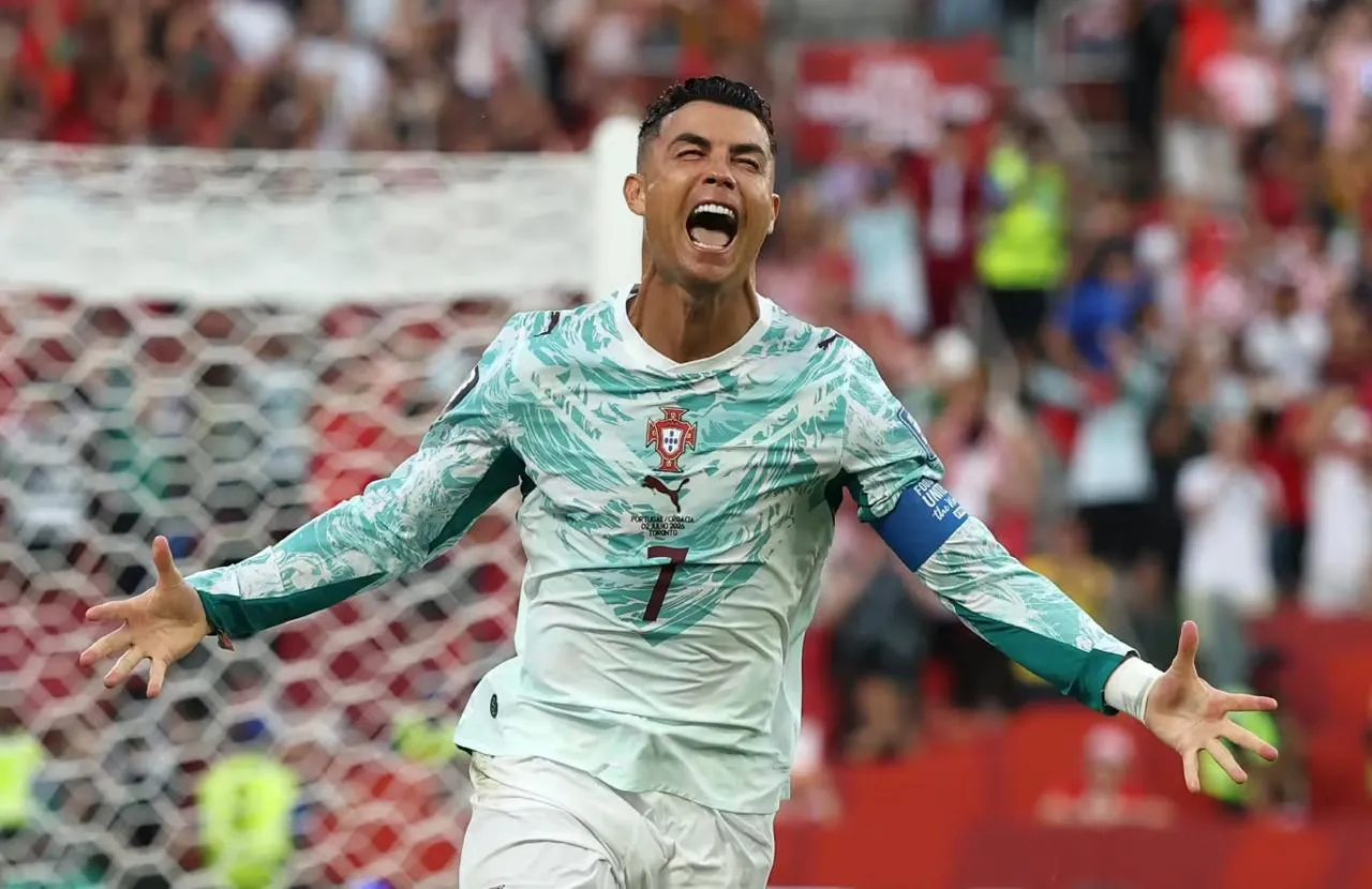 Ronaldunyň goly Portugaliýany DÇ-2026-nyň 1/8 finalyna çykardy