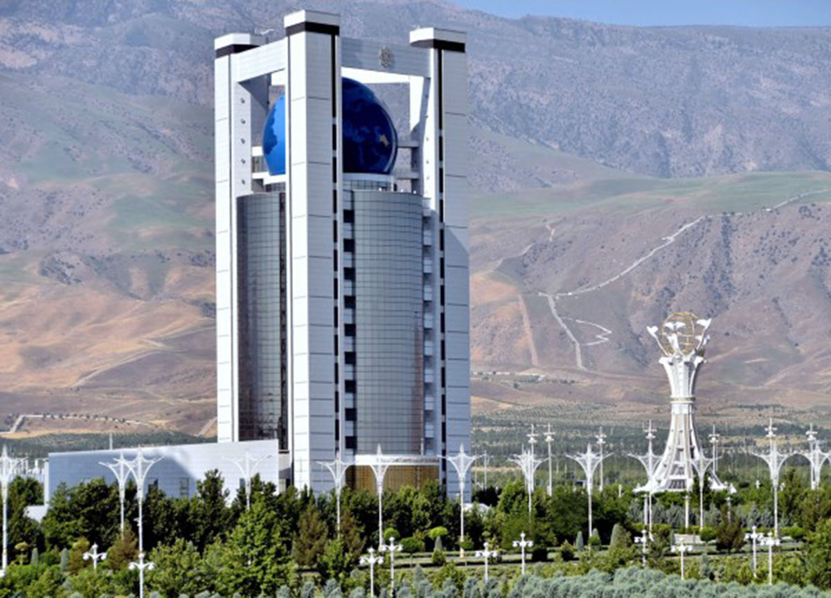 Сердар Бердымухамедов предложил создать Совещание МИД стран Центральной Азии и арабских государств Залива