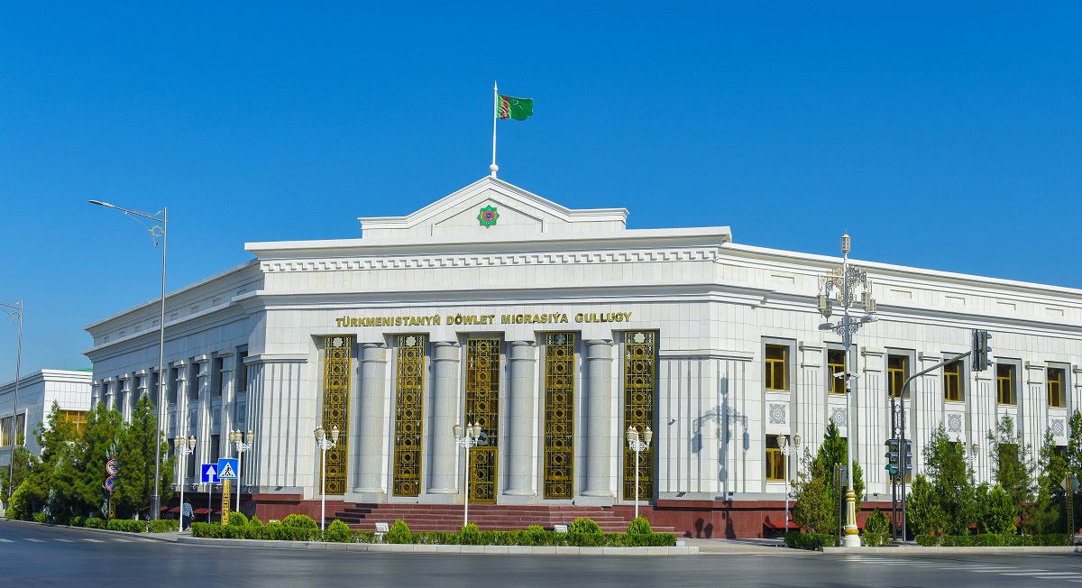 A meeting was held at the Migration Service of Turkmenistan with the ...