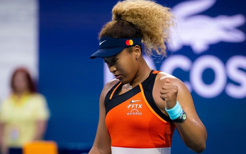 Ýaponiýaly tennisçi Naomi Osaka bir duşuşykda iki rekordy täzeledi