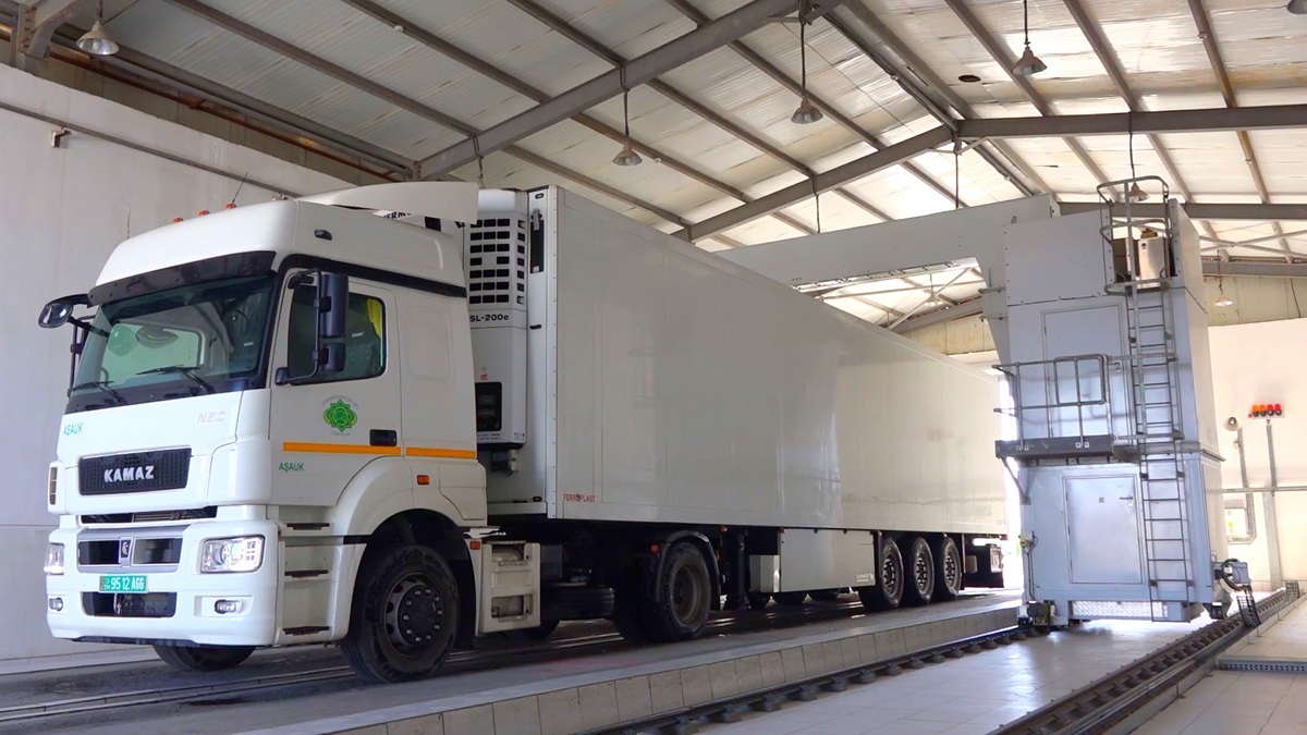 Туркменистан начнет реконструкцию таможенного поста «Гарабогаз» в январе