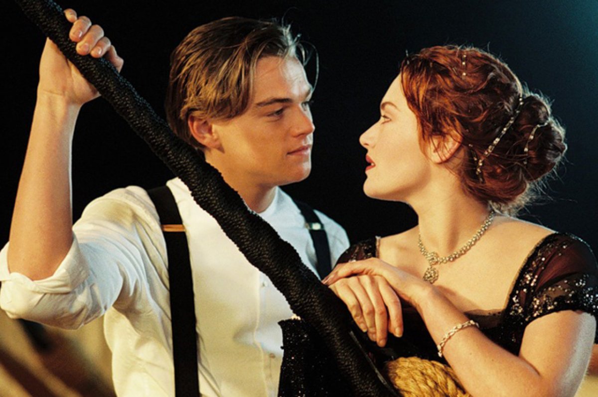 «Titanik» filmindäki agaç gapy satuwa çykaryldy