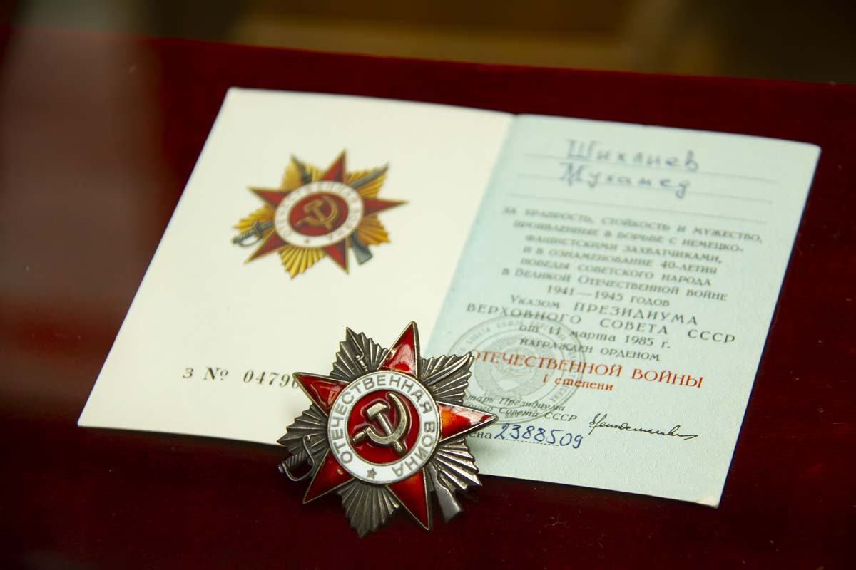 В Государственном музее Туркменистана открылась выставка к 80-летию Великой Победы