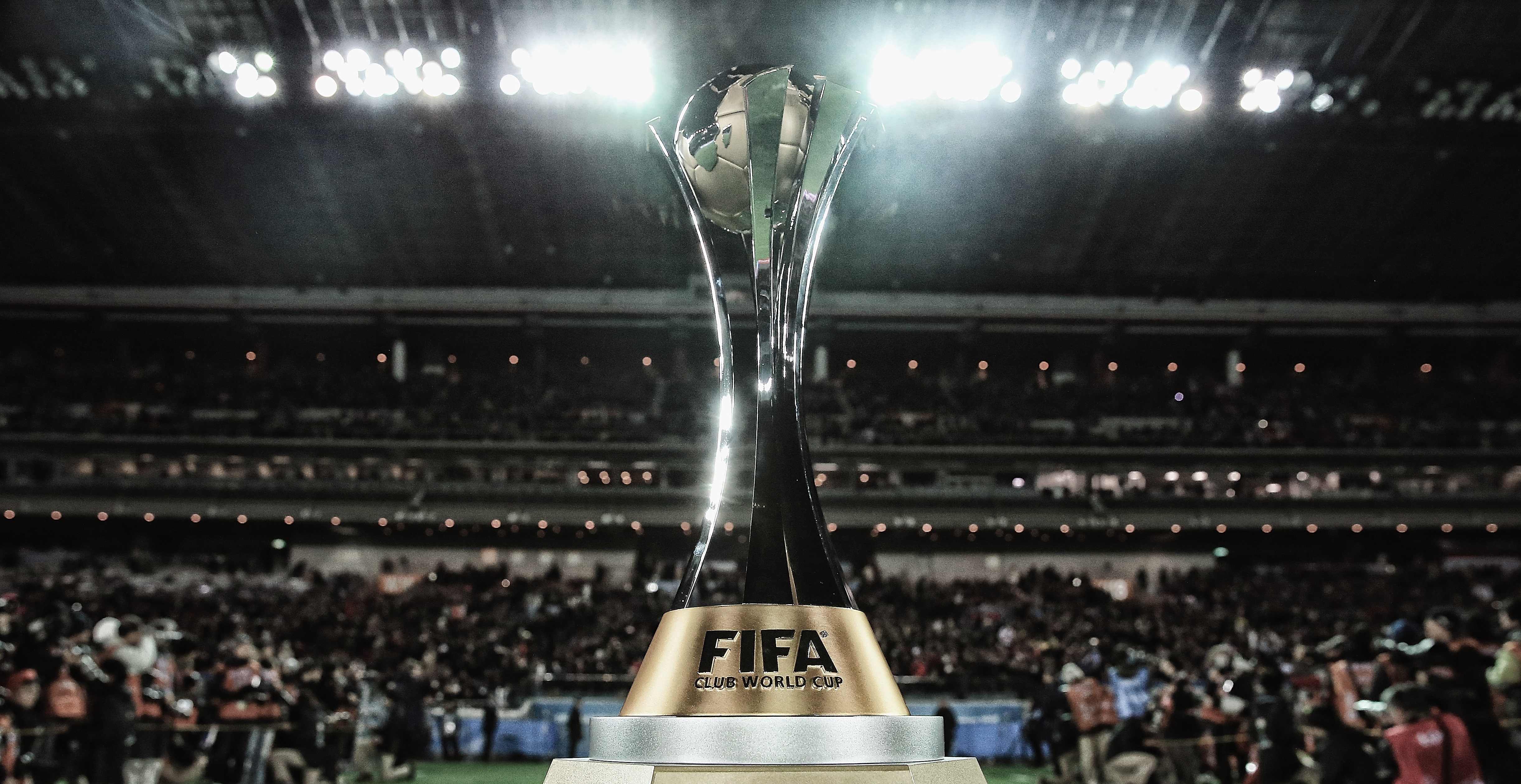 Клубный кубок. FIFA Club World Cup 2022. FIFA Club World Cup Trophy.