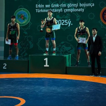 Alp Arslan Begenjov won the Turkmenistan freestyle wrestling championship