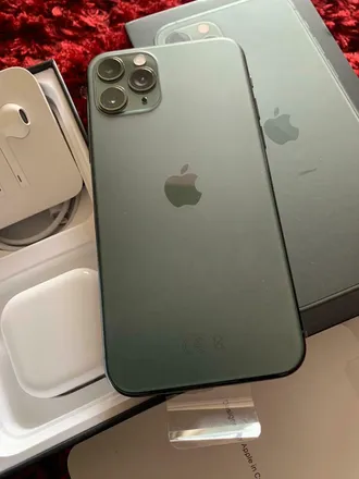 Selling Sealed Apple iPhone 11 Pro iPhone X