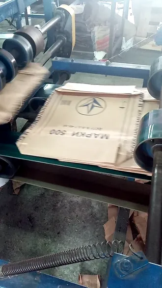 Оборудованые по произвотству бумажных мешков.  