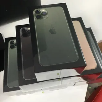 2 Apple iPhone 11 Pro Max 512gb free airpod pro