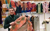 An exhibition of Afghan goods continues in Ashgabat