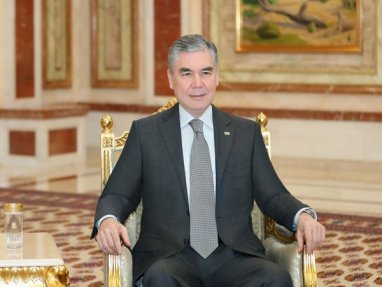 The head of the Halk Maslahaty congratulated Serdar Berdimuhamedov on the admission of Turkmenistan to the membership of the UNESCO Youth Community